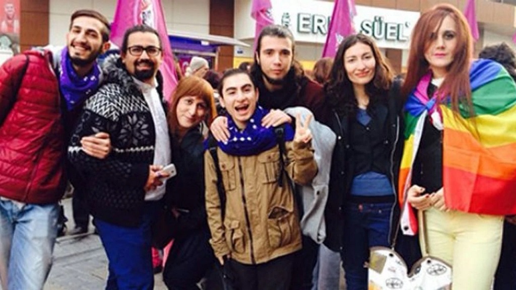 Haber | Türkiye`nin ilk azınlık LGBTİ oluşumu: Ahura LGBTİ