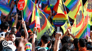Haber | LGBTİ HAREKETİ SABRETMESİNİ BİLİR!