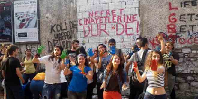 Haber | İzmir’de nefrete karşı duvar