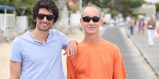 Haber | 24 YAŞINDA HETEROSEKSÜEL(!), PARA KARŞILIĞI 51 YAŞINDA BİR ERKEKLE EVLENİYOR