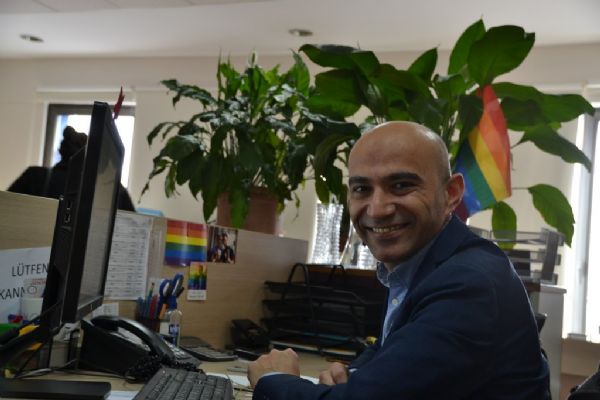 Haber | Dedikoduyla geçen 10 yılın ardından işyerimde açıldım