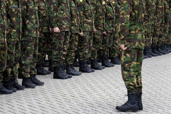 Haber | Askerde hem eşcinsel hem HIV+ olunca