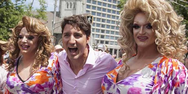 Haber | KANADA BAŞBAKANI JUSTIN TRUDEAU BU KEZ DE HALIFAX LGBTİ ONUR YÜRÜYÜŞÜ’NDEYDİ