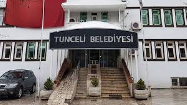 Haber | TUNCELİ BELEDİYESİ’NDEN ÇALIŞANLARINA YÜZDE 20 ZAM, KADINLARA REGL, LGBTİ+’LARA ONUR YÜRÜYÜŞÜ İZNİ